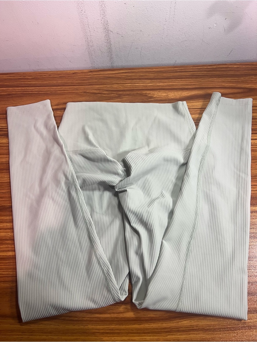 High-Waist Ribbed Leggings in Light Sage